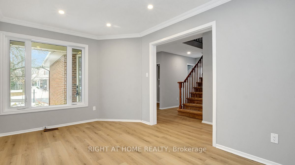 Additional image 6 of 2 Chickasaw Crescent, Ottawa, ON, K2M 1M3