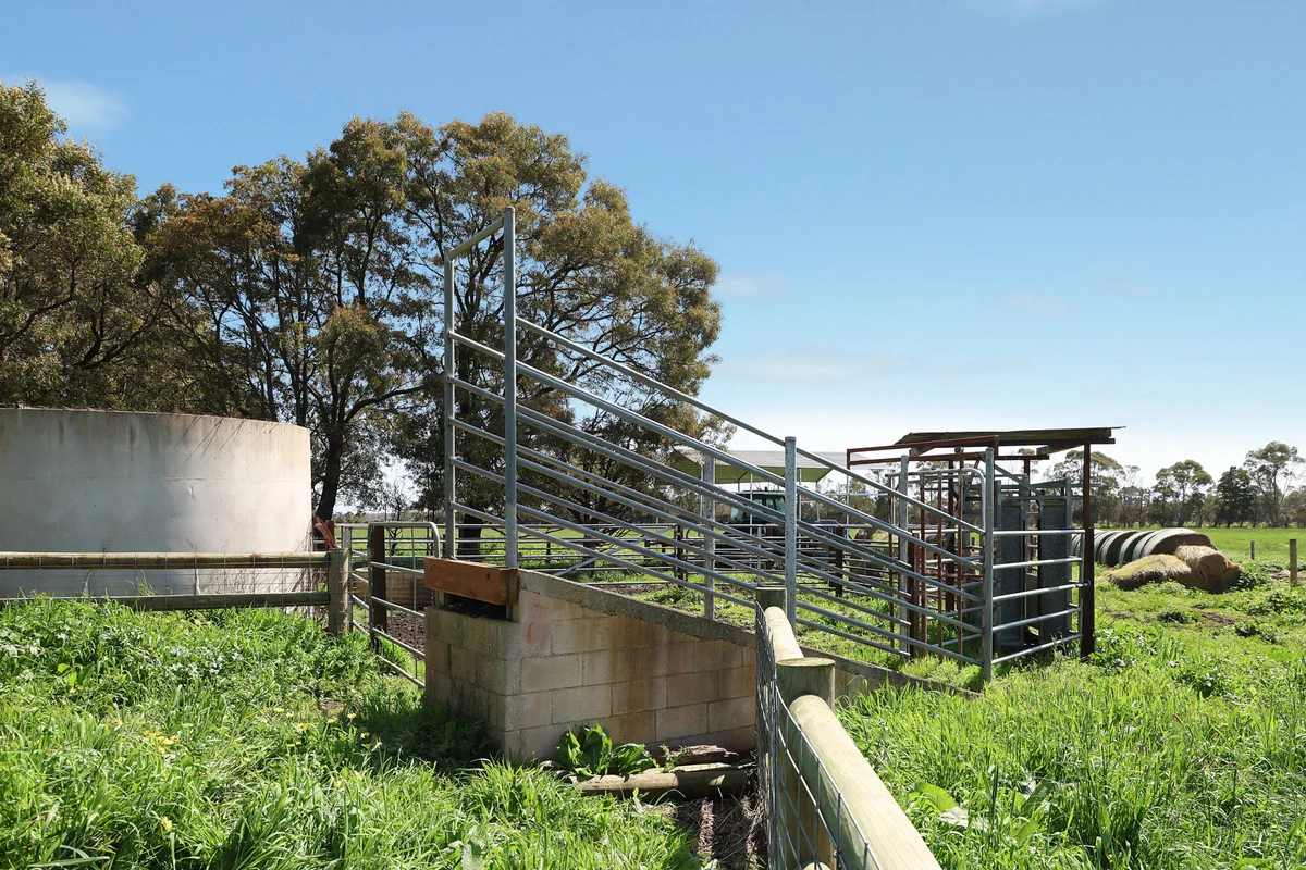 Additional image 9 of 260 Swan Marsh-Stonyford Road, Pirron Yallock VIC 3249