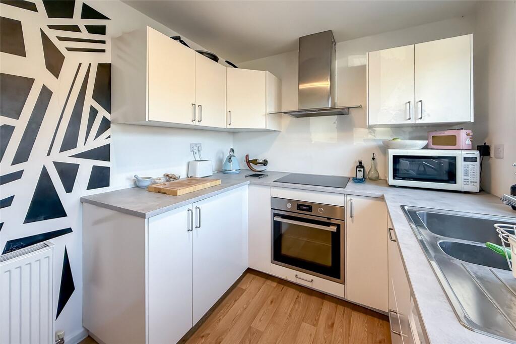 Additional image 12 of Berners Drive, St. Albans, Hertfordshire, AL1