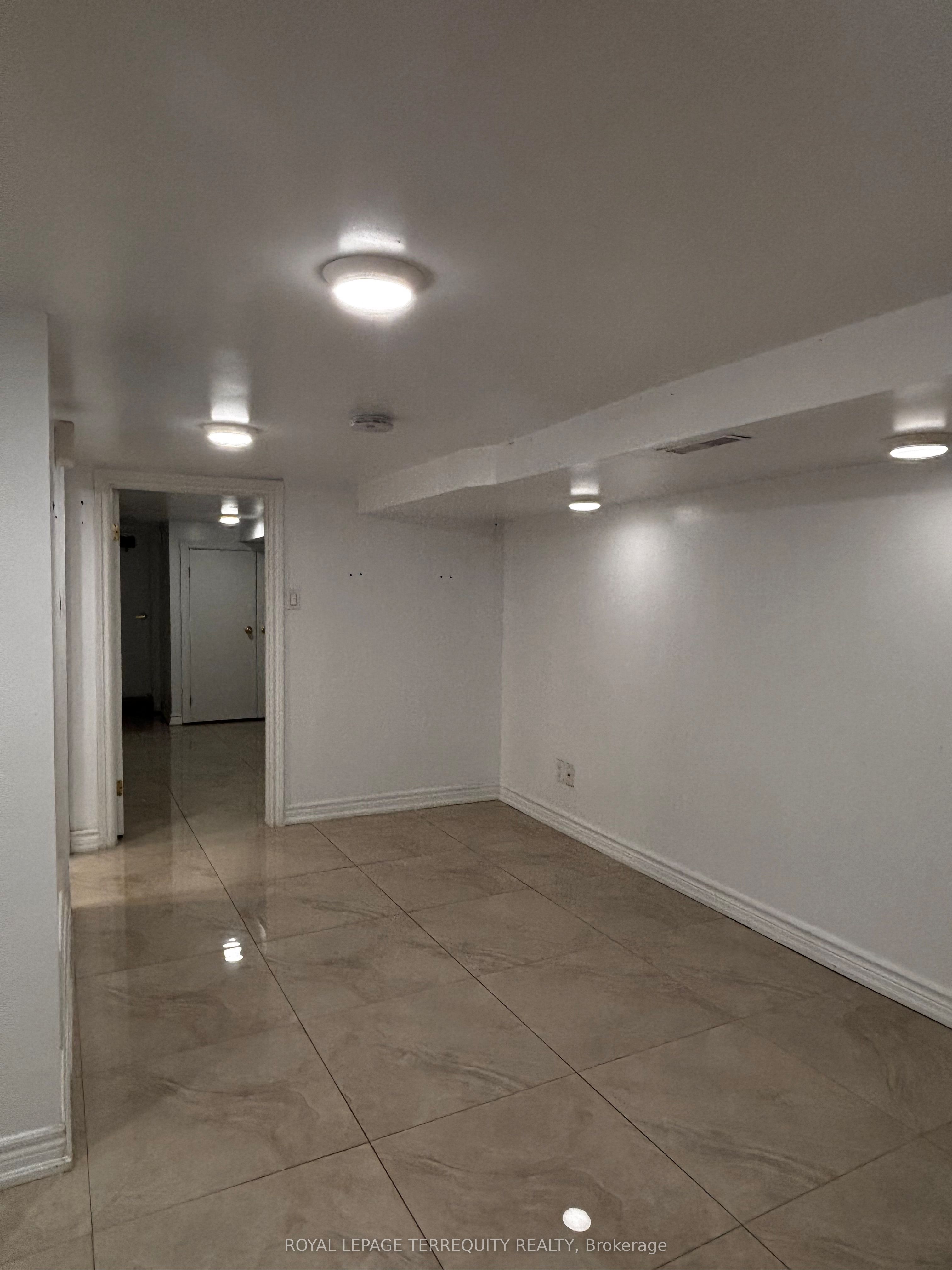 Additional image 4 of Basement-433 Symington Avenue, Toronto, ON, M6N 2W4