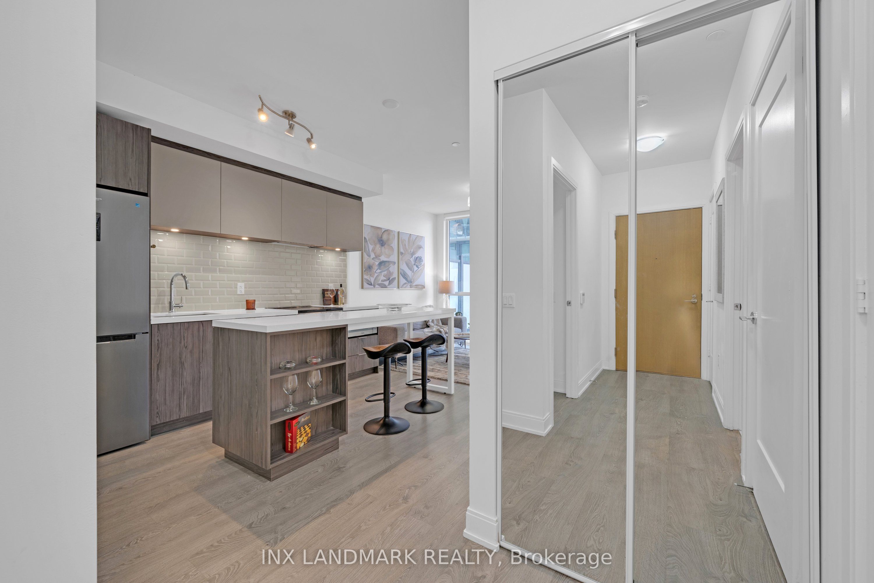 Additional image 5 of 409-65 Annie Craig Drive, Toronto, ON, M8V 0G3