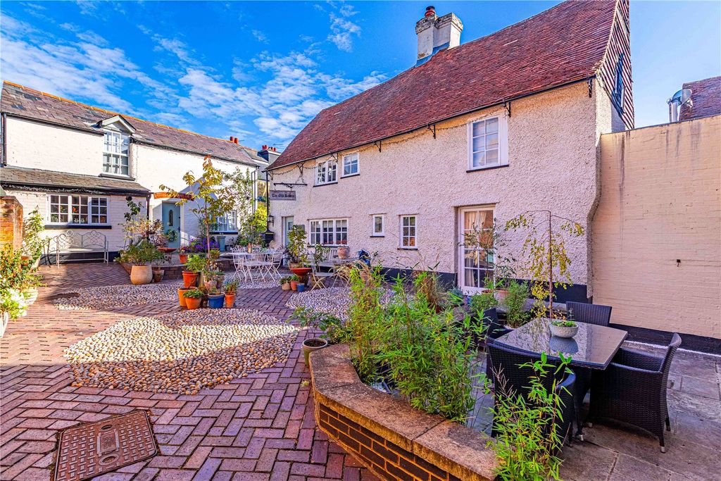 Additional image 17 of 4 bed terraced house for saleGrange Lane, Letchmore Heath, Watford, Hertfordshire WD25