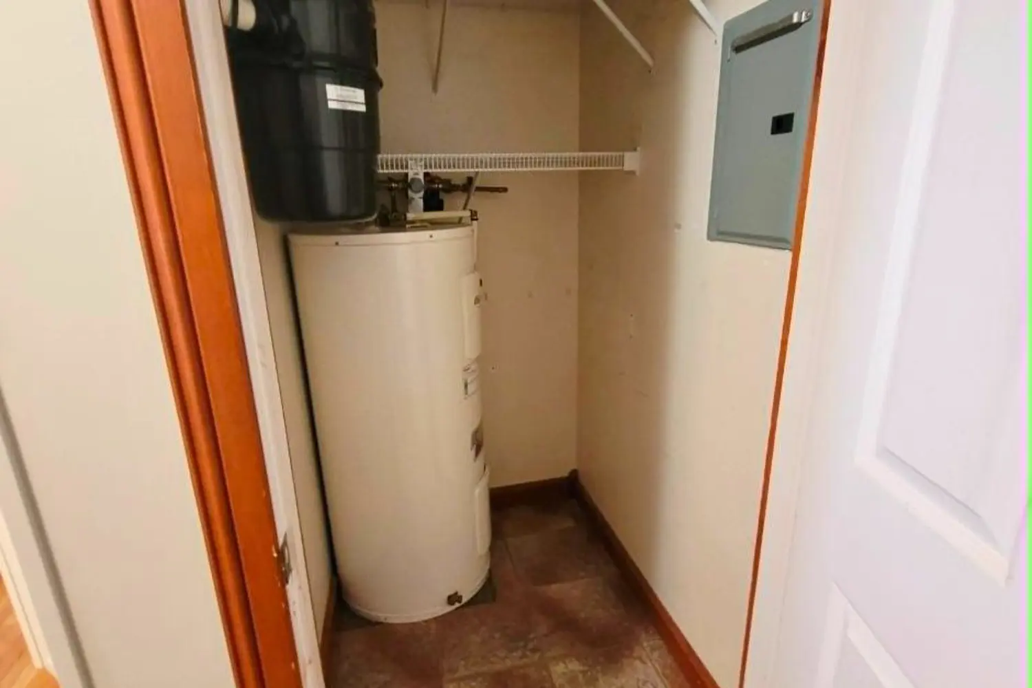 Additional image 18 of 540 Talbot Place 403