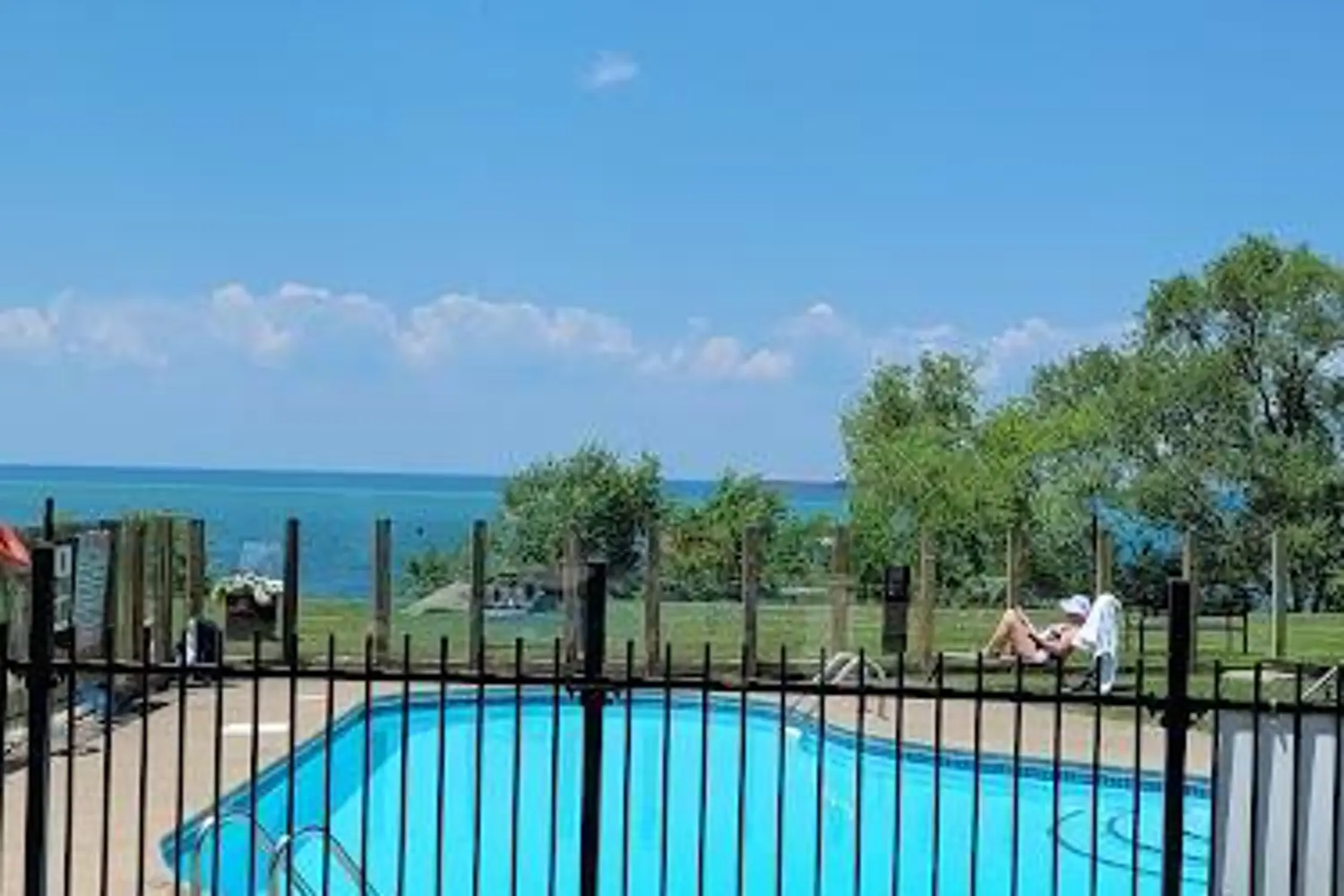 Additional image 14 of 701 Geneva Street 1504