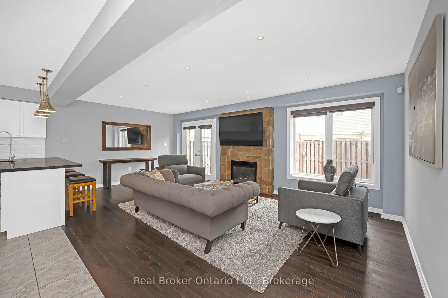 Additional image 7 of 23 Bellflower Boulevard