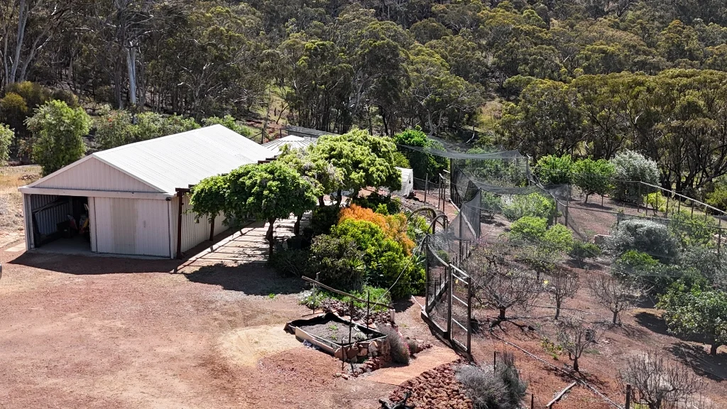 Additional image 32 of 9 Morris Edwards Drive, York WA 6302