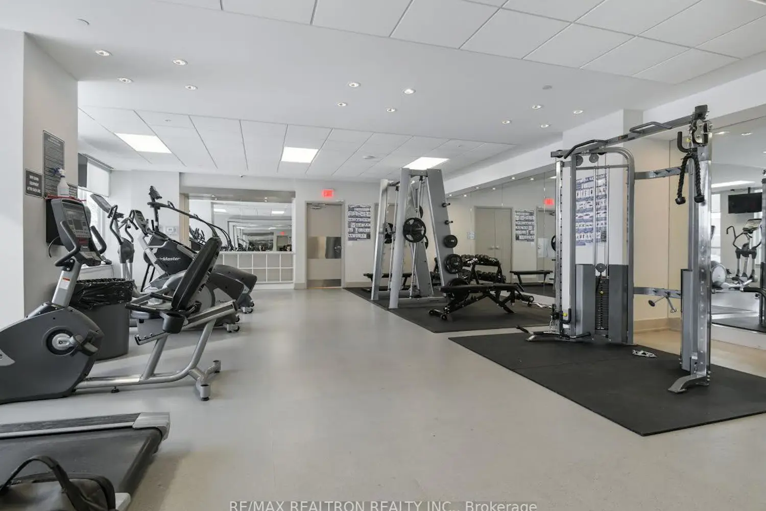 Additional image 12 of 7165 Yonge Street 1515