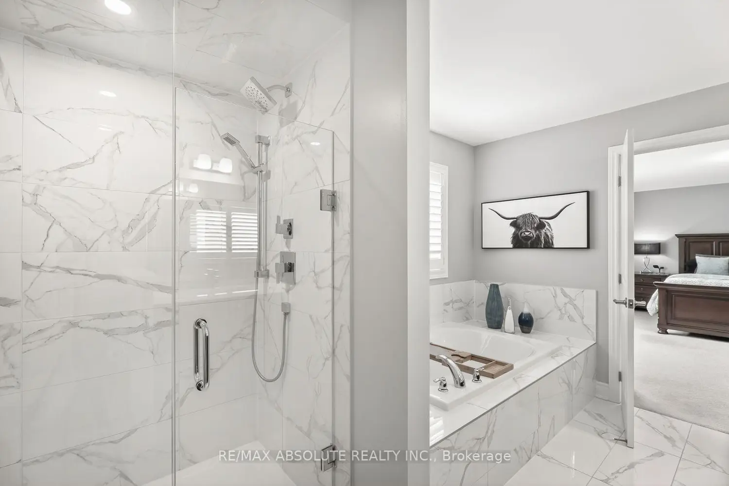 Additional image 13 of 1008 Manege Street