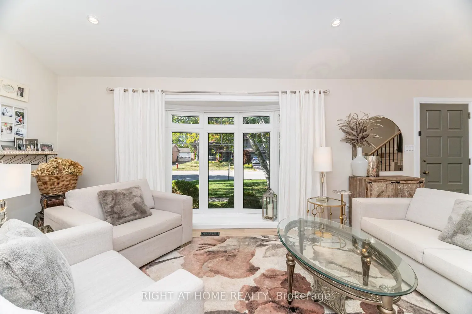 Additional image 3 of 5188 Cherryhill Crescent