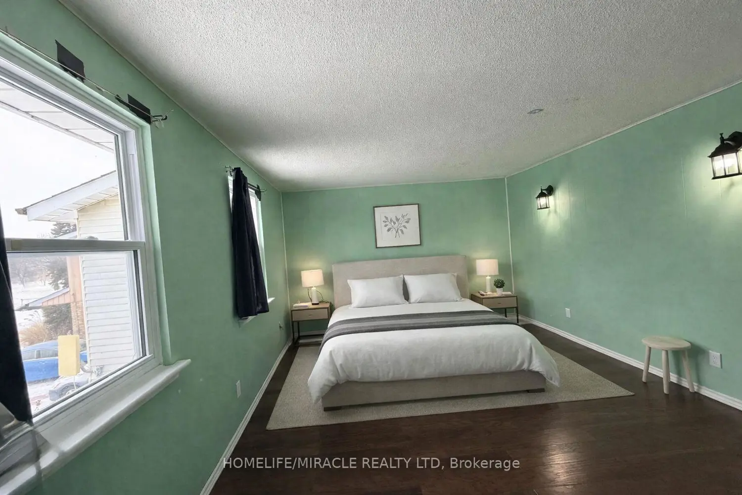 Additional image 13 of 1391 Fenelon Crescent