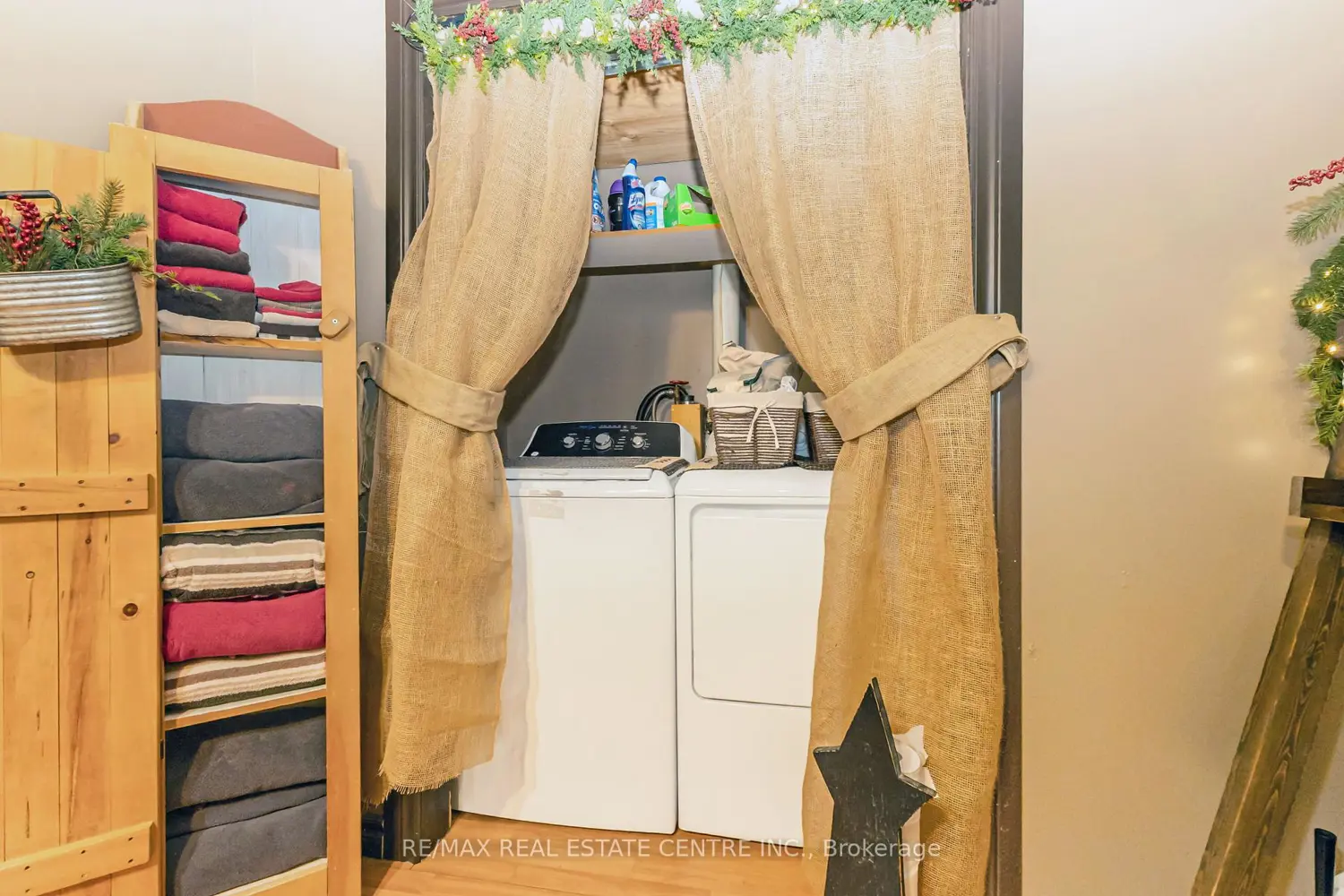 Additional image 13 of 4314 Victoria Road