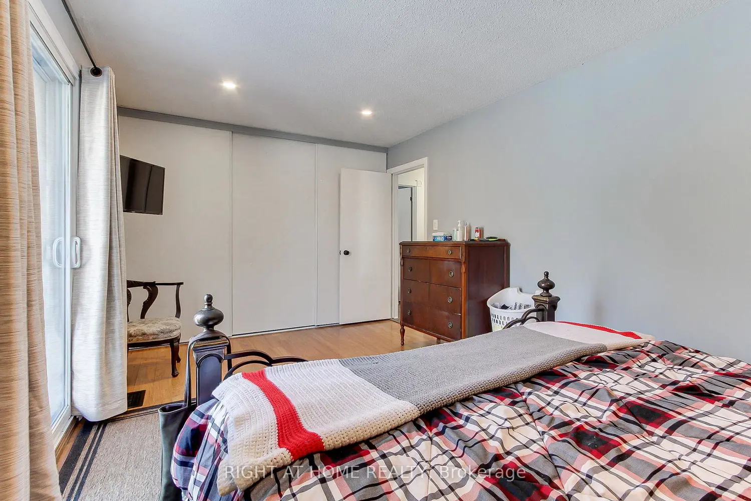 Additional image 10 of 853 Magnolia Avenue