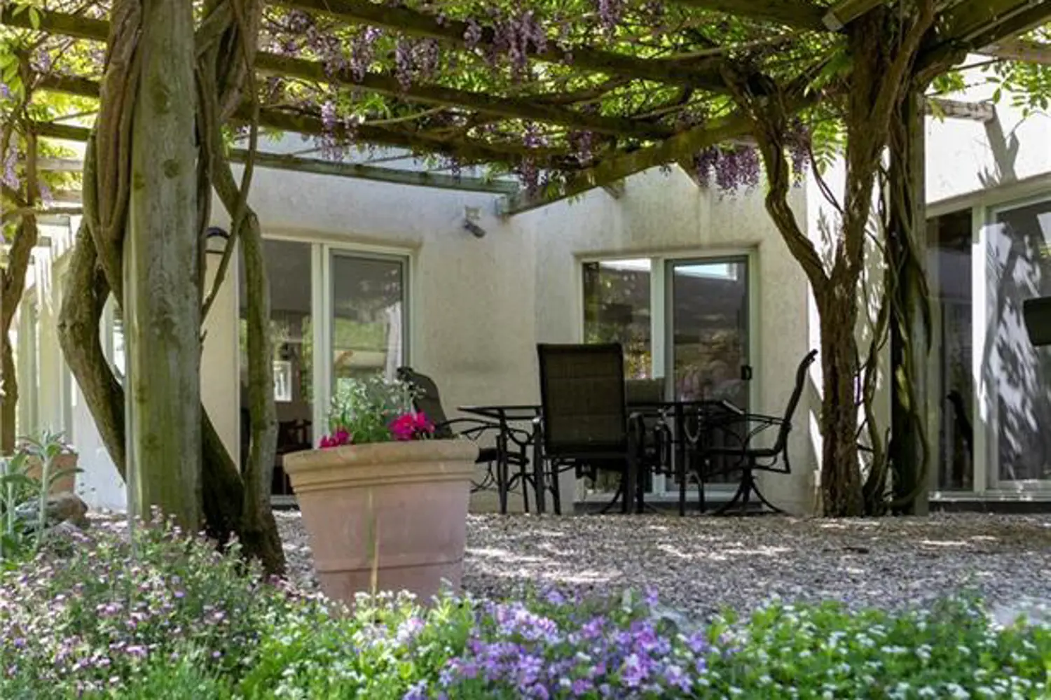 Additional image 2 of 15668 Furnival Road