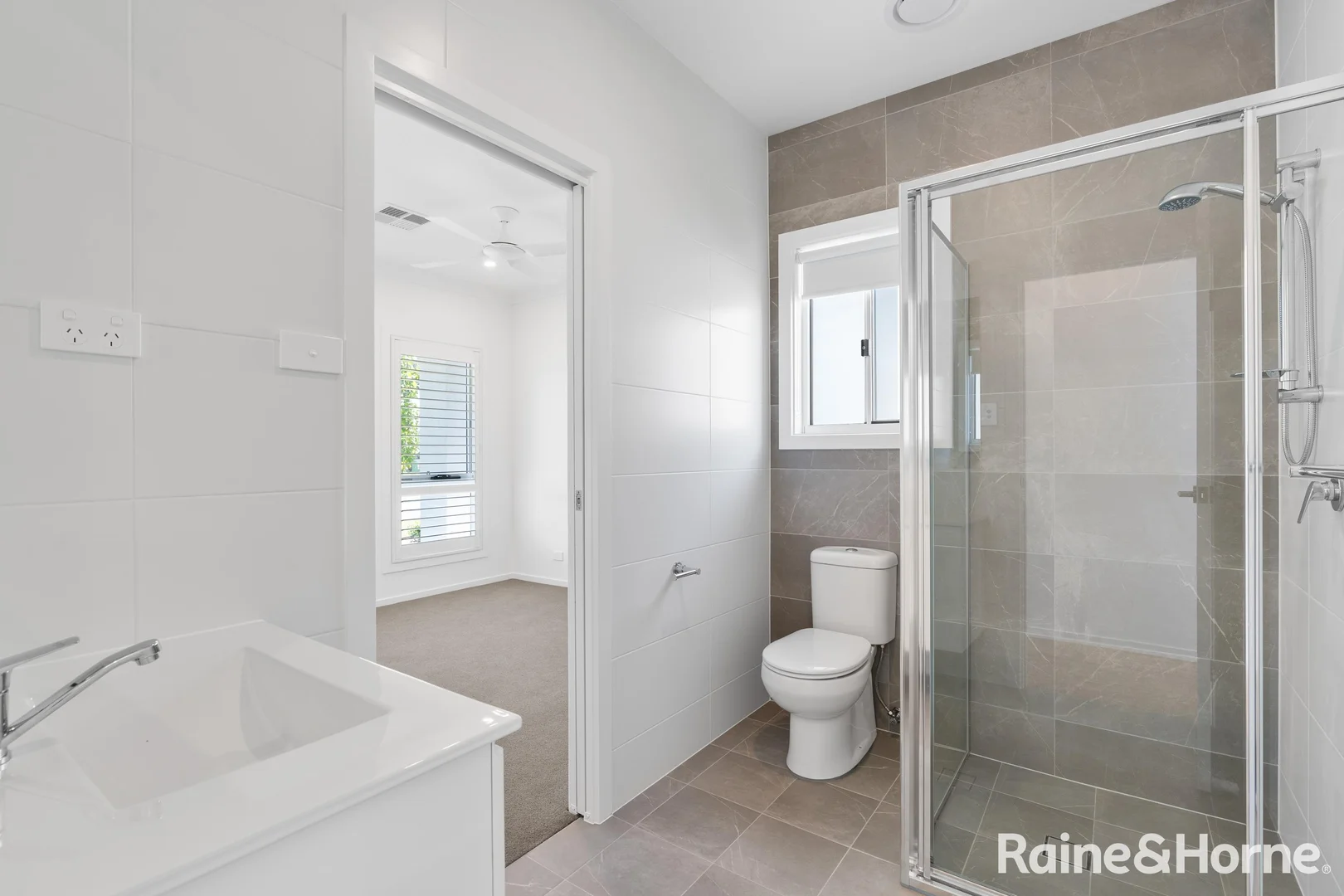 Additional image 8 of 4 Brookwater Crescent, Mollymook Beach NSW 2539