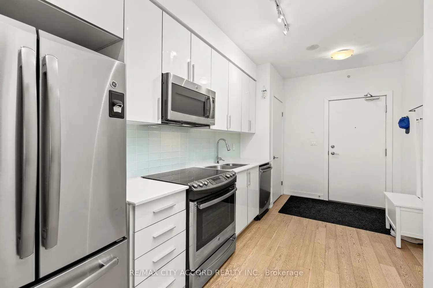 Additional image 6 of 20 Bruyeres Mews 311