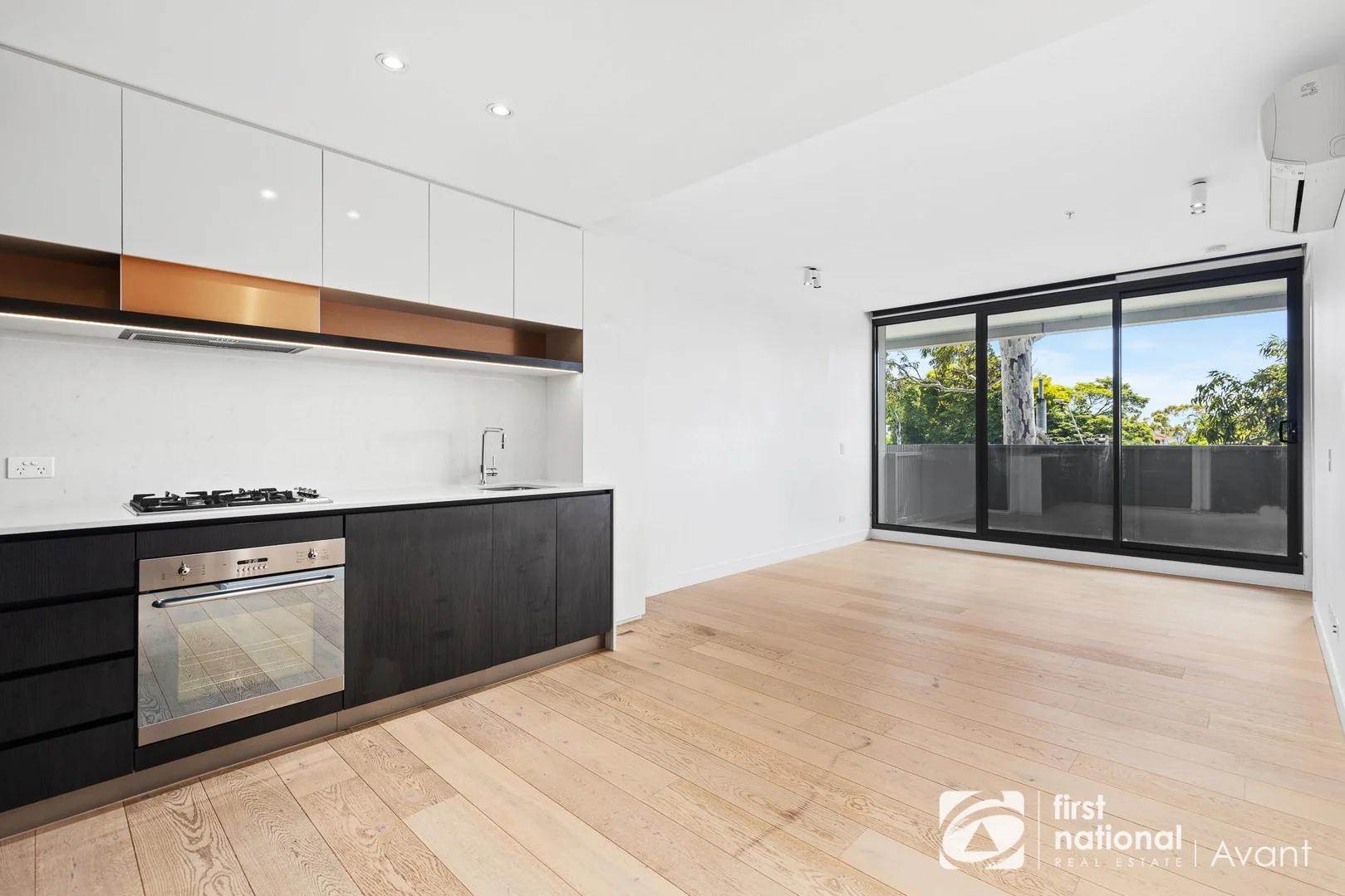 218/828 Burke Road, Camberwell VIC 3124