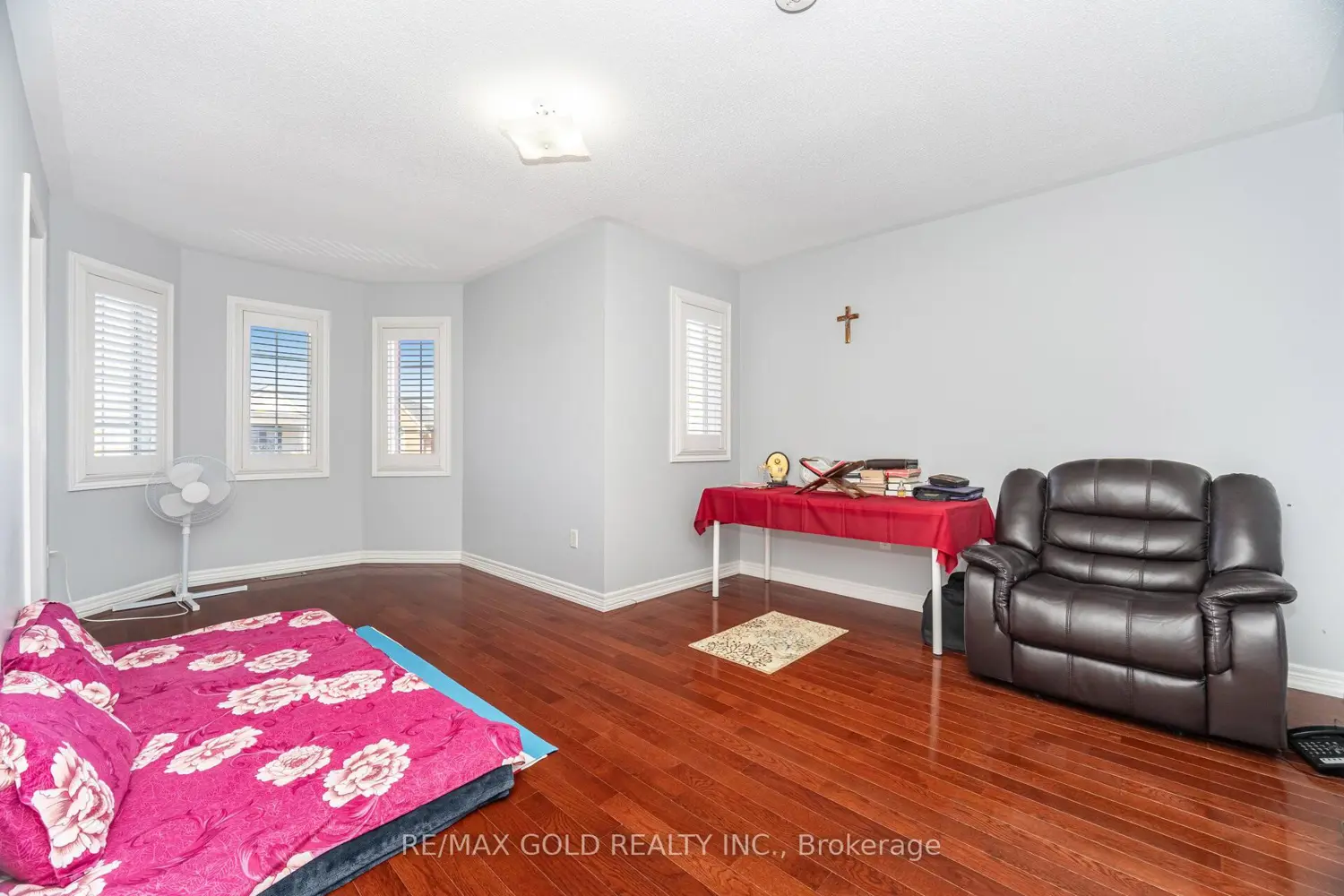 Additional image 10 of 8 Goreridge Crescent