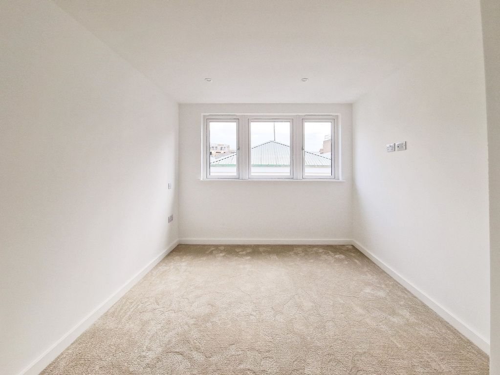 Additional image 10 of 2 bed flat for sale7 Crahamel House, St Helier JE2