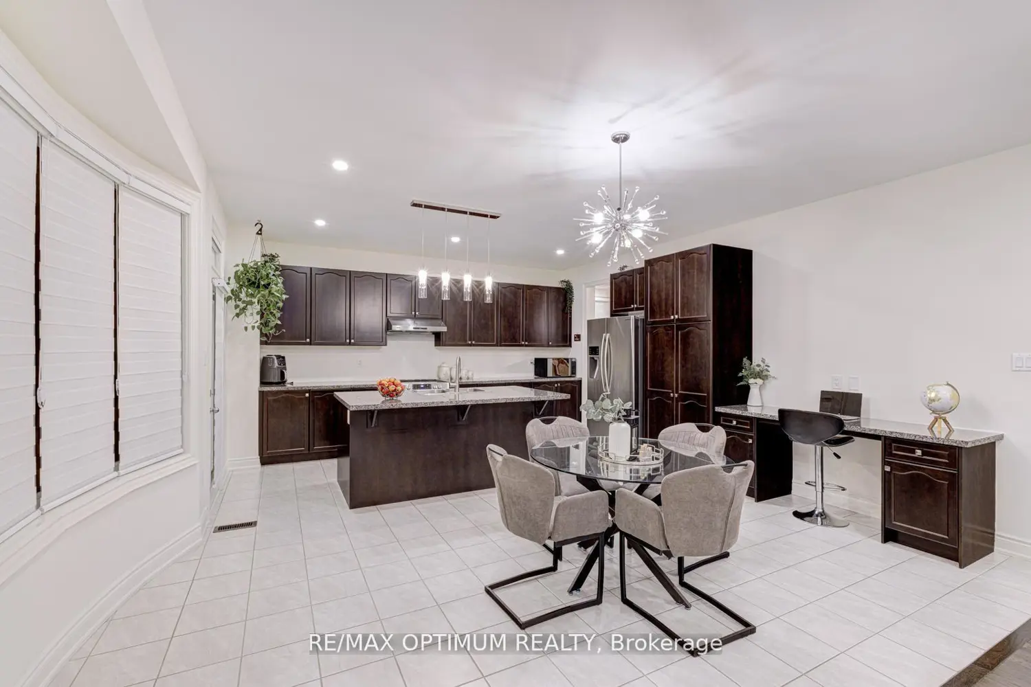 91 Elderslie Crescent photo 4