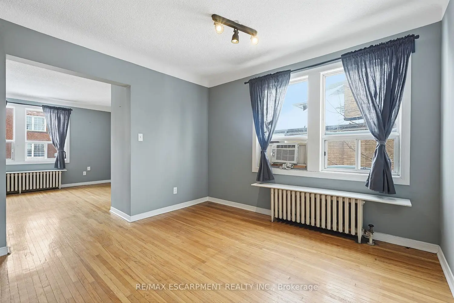 Additional image 7 of 97 Connaught Avenue 10