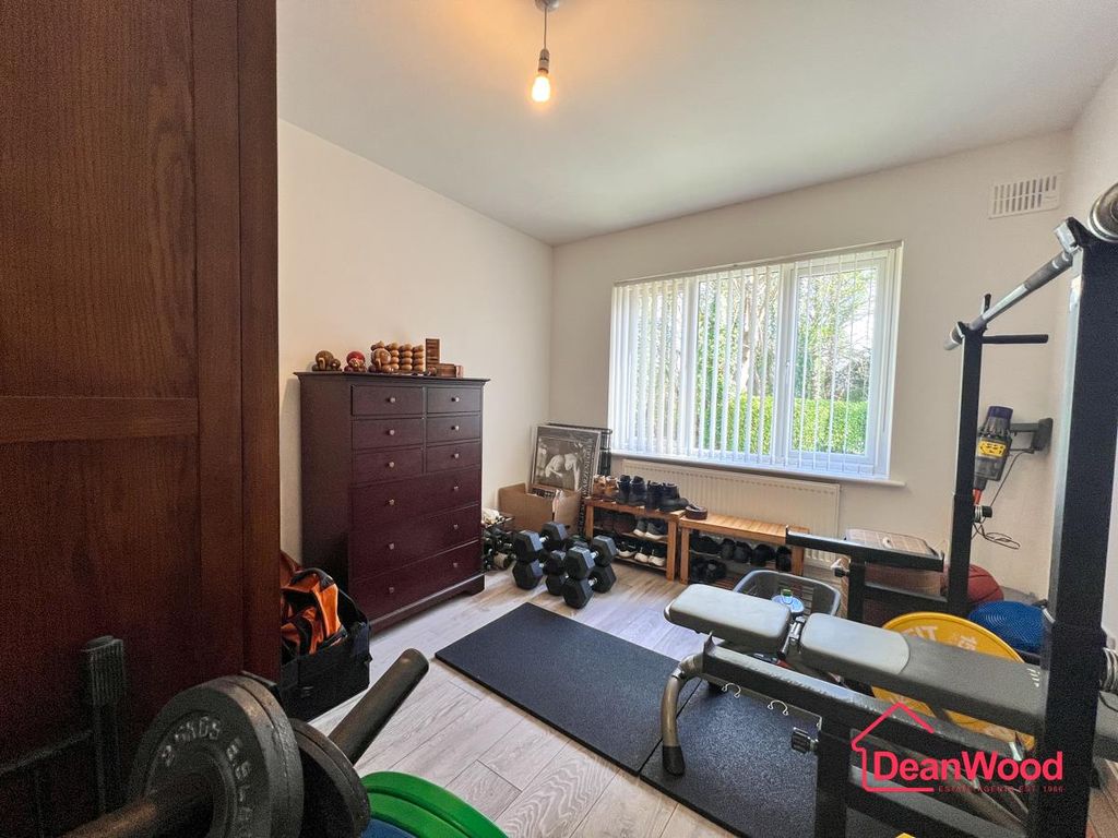 Additional image 17 of 2 bed flat for sale10 Richmond Court, Farmhill, Douglas, Isle Of Man IM2