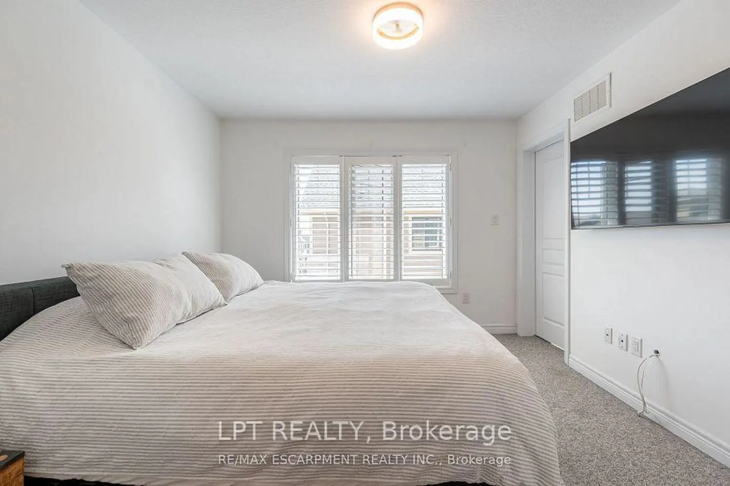 Additional image 20 of 16 Place Polonaise Drive Place Polonaise Drive