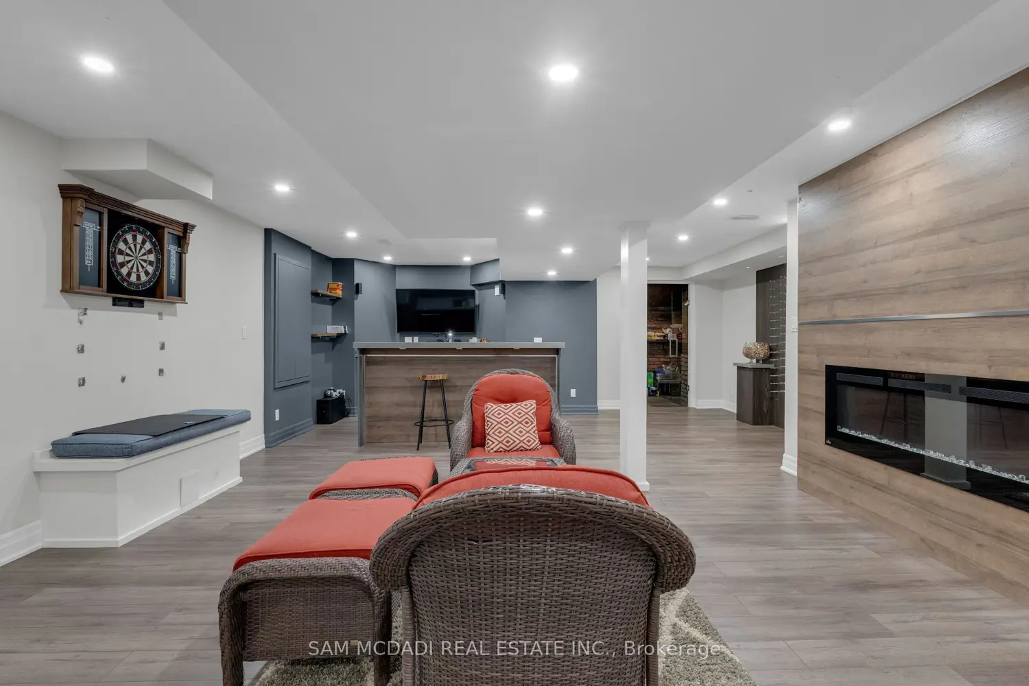 Additional image 16 of 136 North Park Boulevard