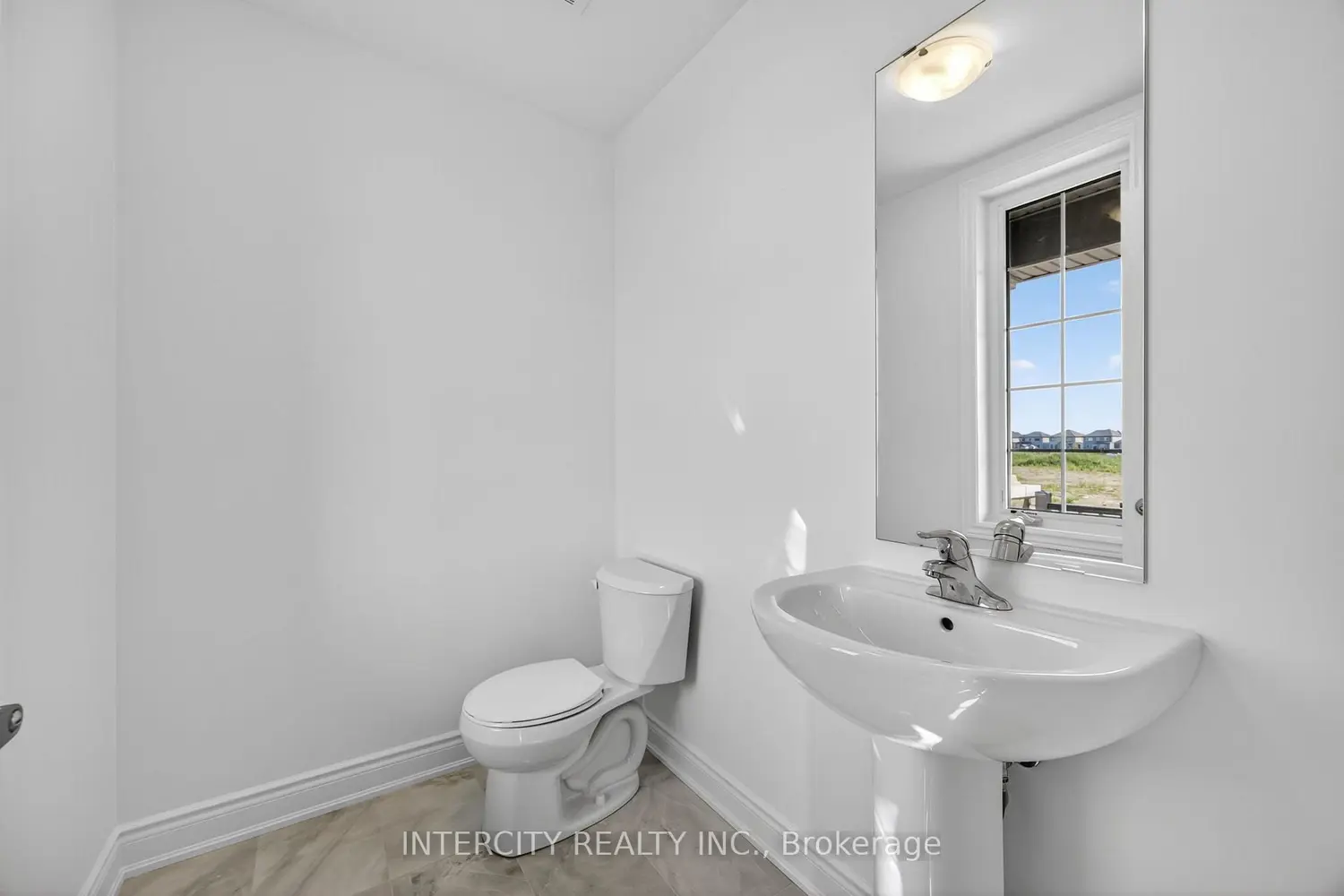 23 Avalon Drive photo 5