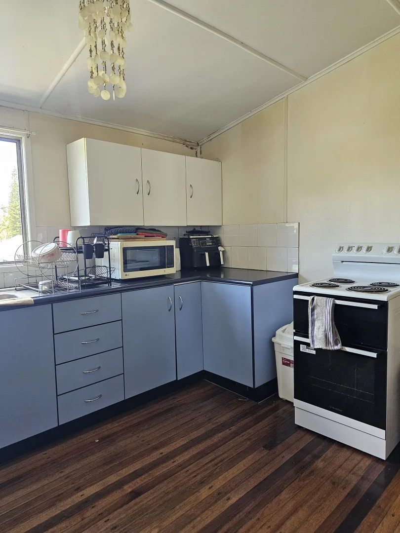 Additional image 5 of 64 Third Avenue, Home Hill QLD 4806