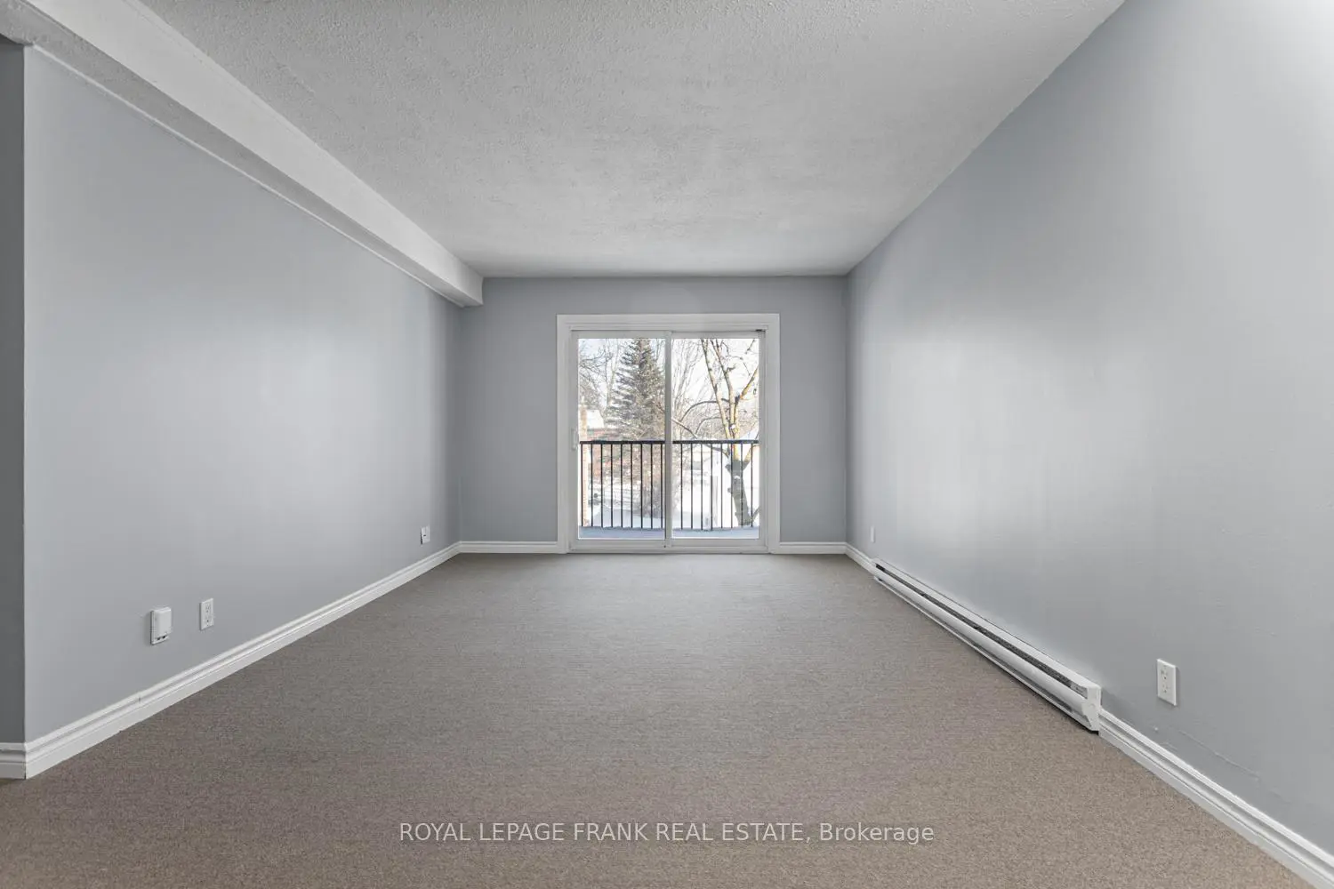 Additional image 4 of 25 College Street 305