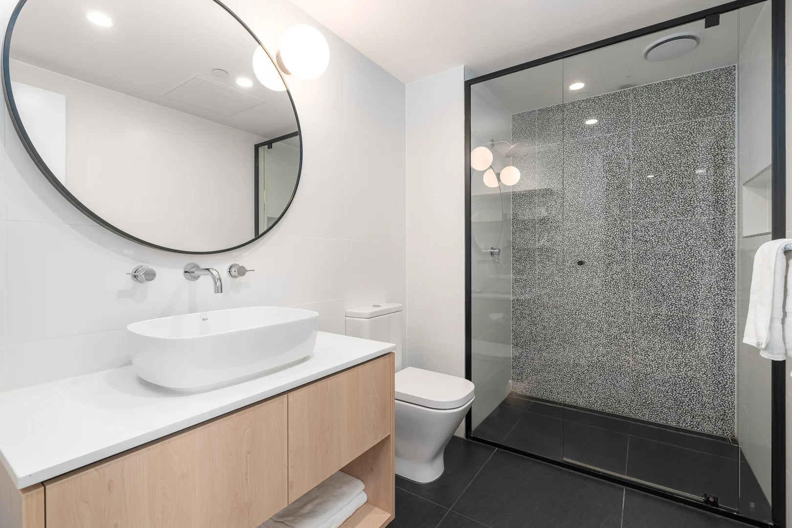 Additional image 3 of 108/10 Bellerine Street, Geelong VIC 3220