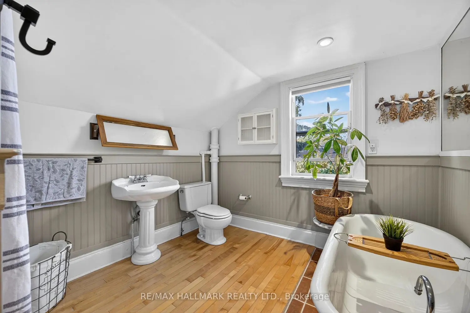 Additional image 12 of 84 Wellington Street