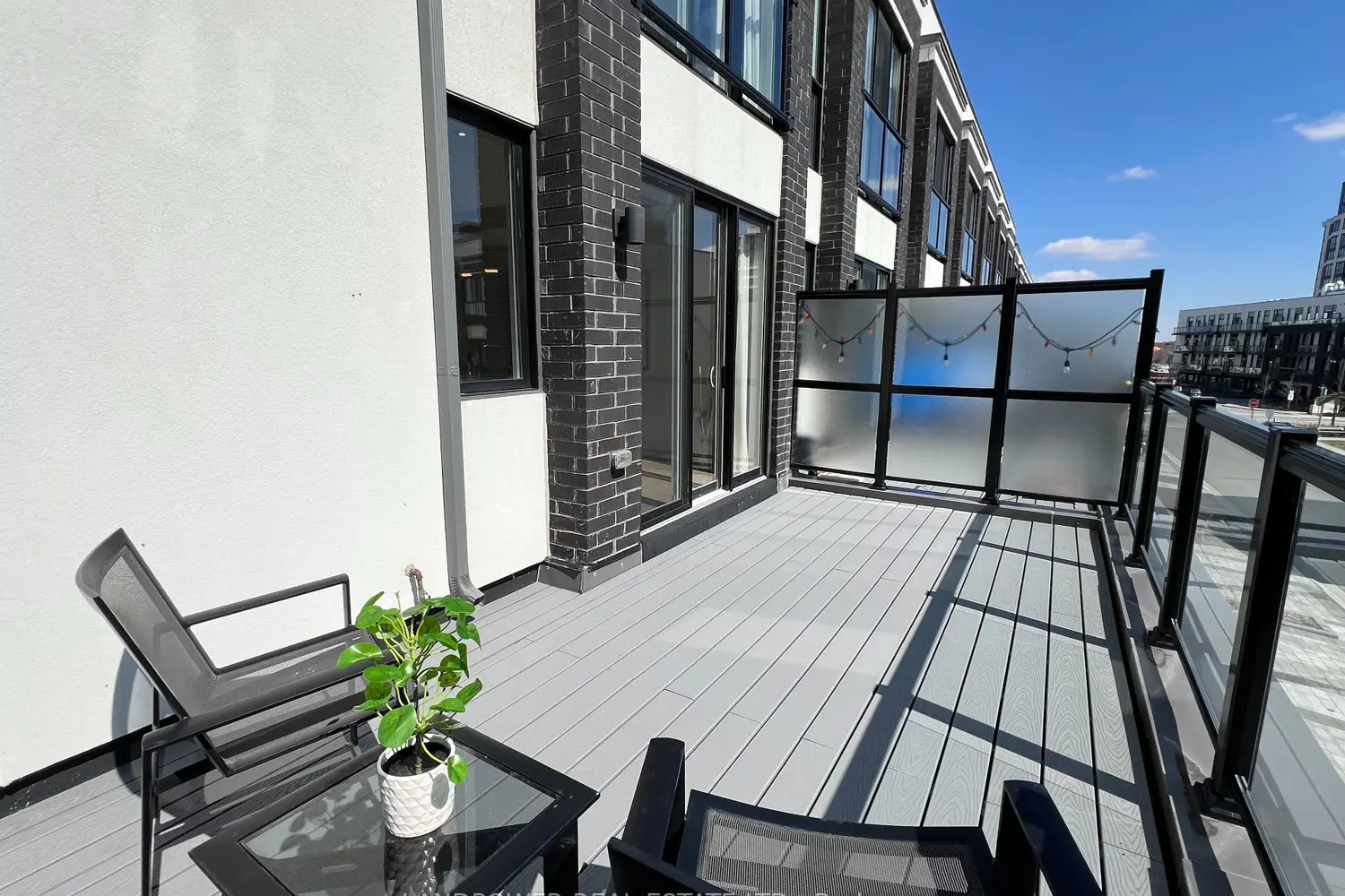 Additional image 17 of 1655 Bur Oak Avenue