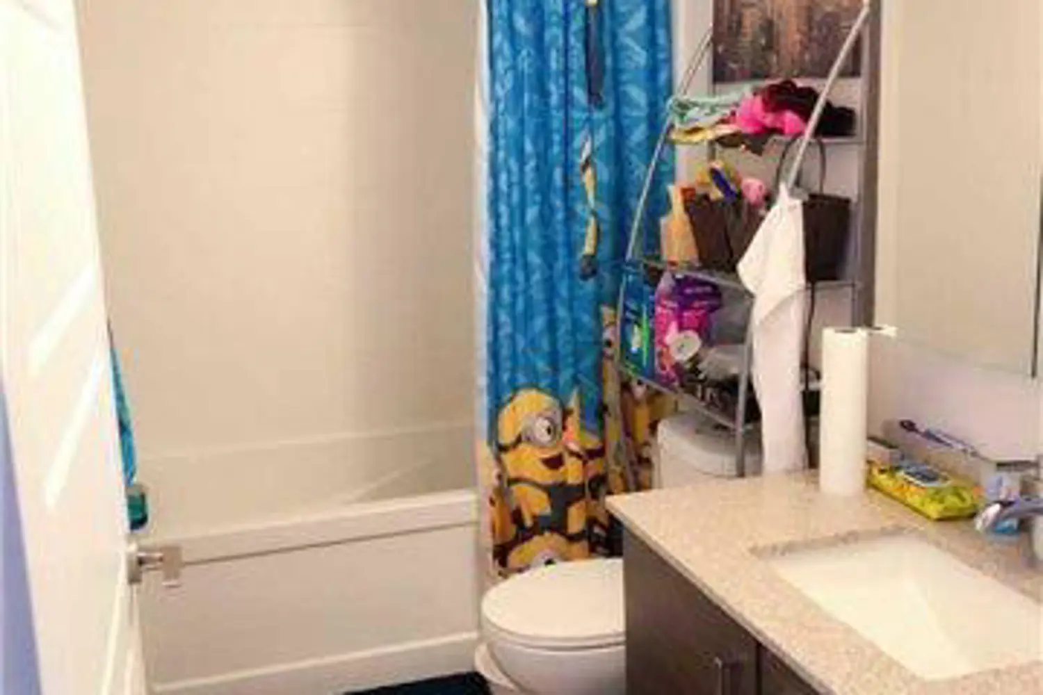 Additional image 4 of 1 Uptown Drive 2010