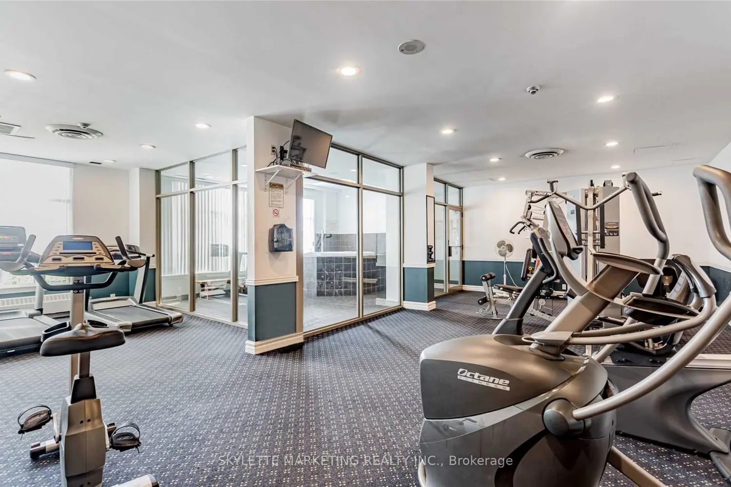 Additional image 7 of 1720 Eglinton Avenue 101