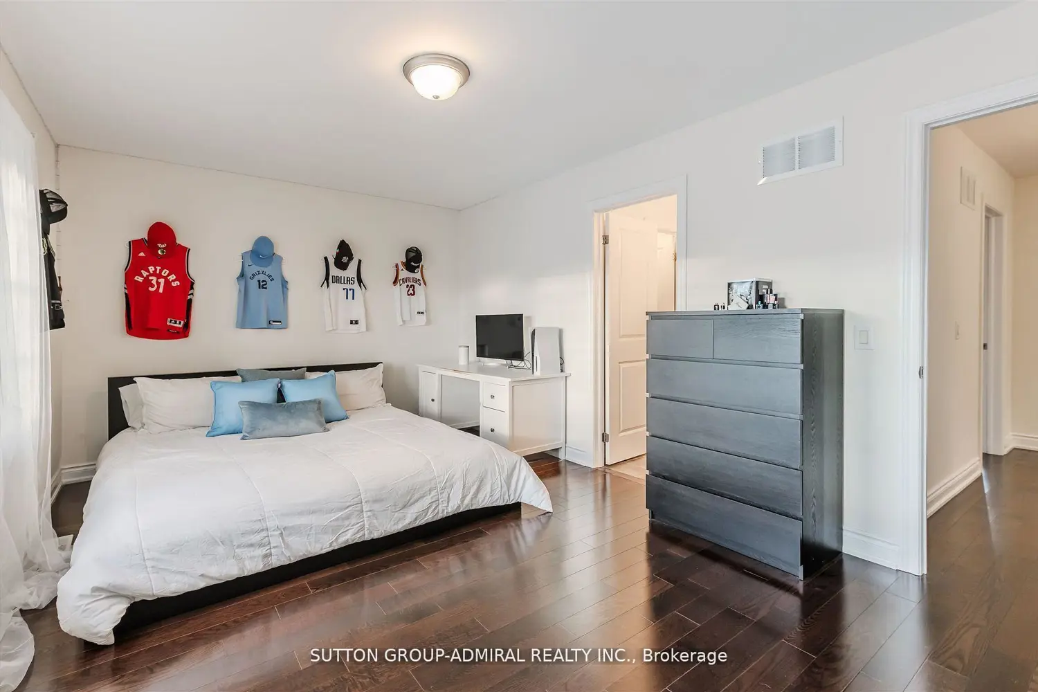 Additional image 14 of 23 Samson Trail