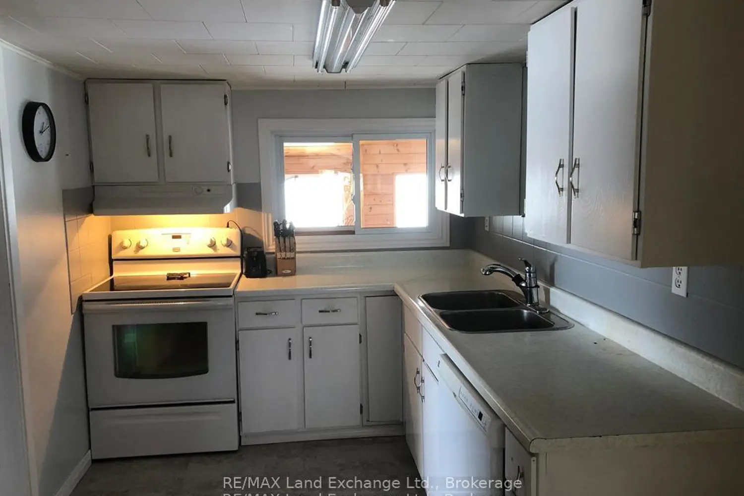 Additional image 3 of 188 Broadway Street