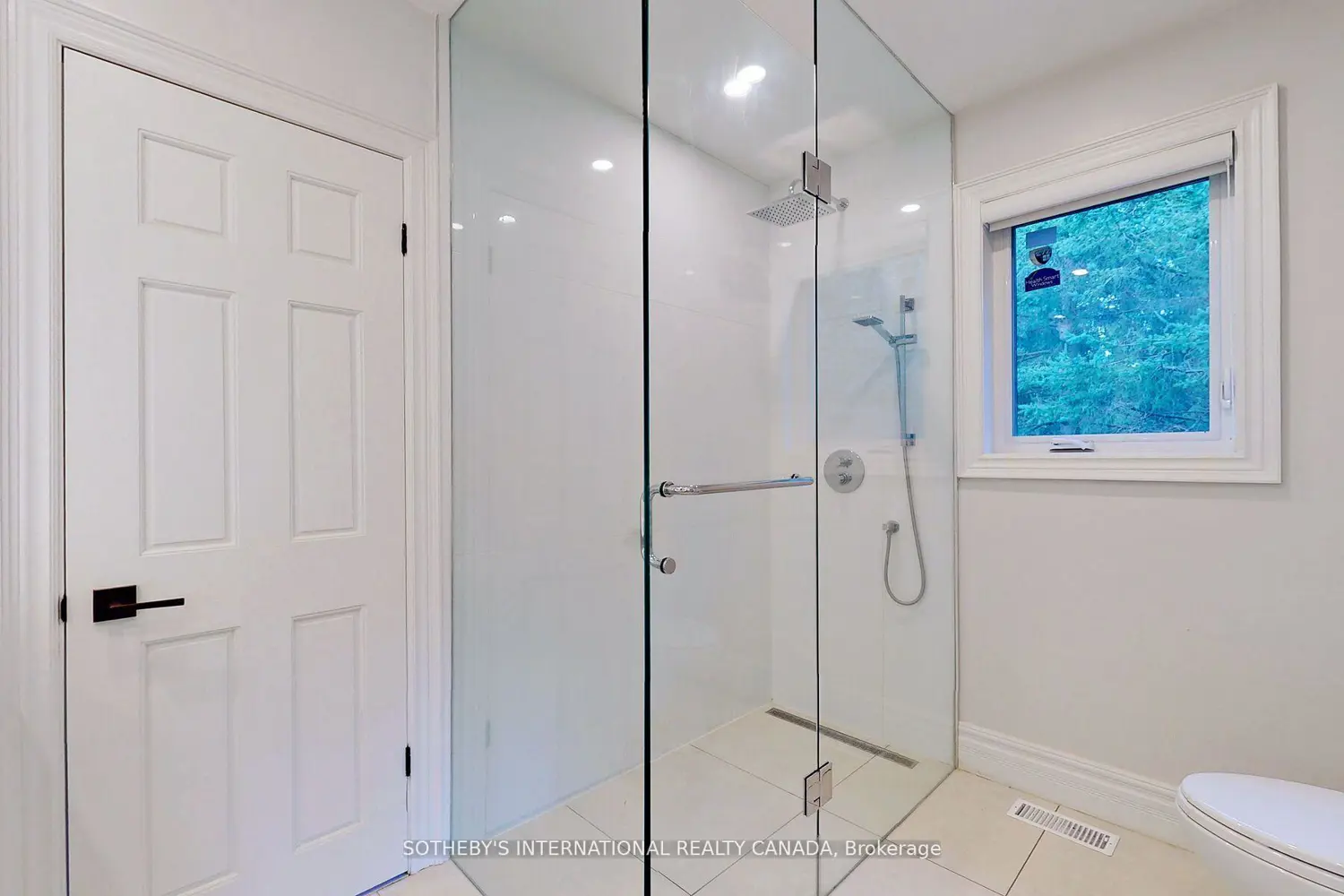 Additional image 16 of 452 Feasby Road