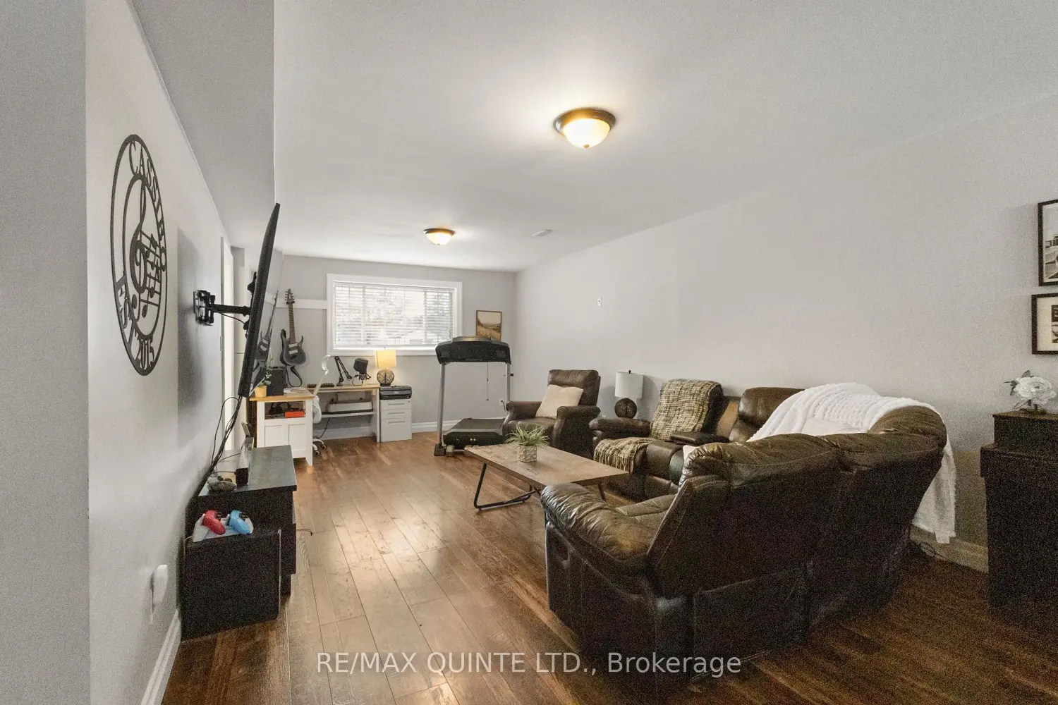 Additional image 13 of 40 Charles Court