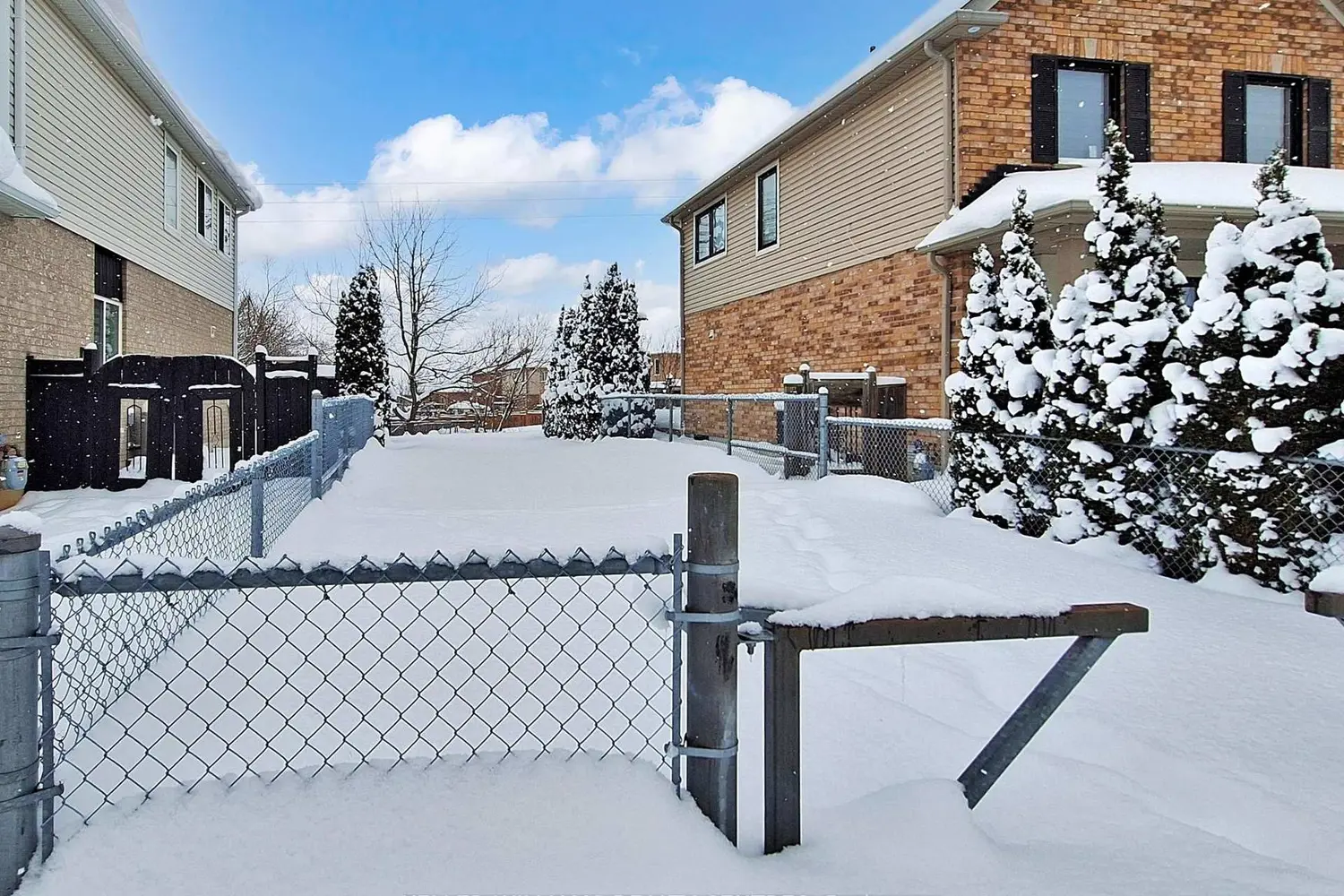 Additional image 16 of 19 Thrushwood Drive