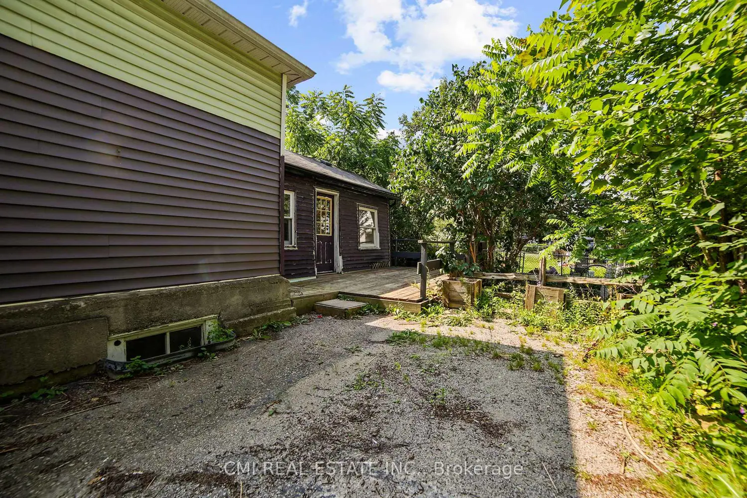 Additional image 19 of 120 Second Avenue