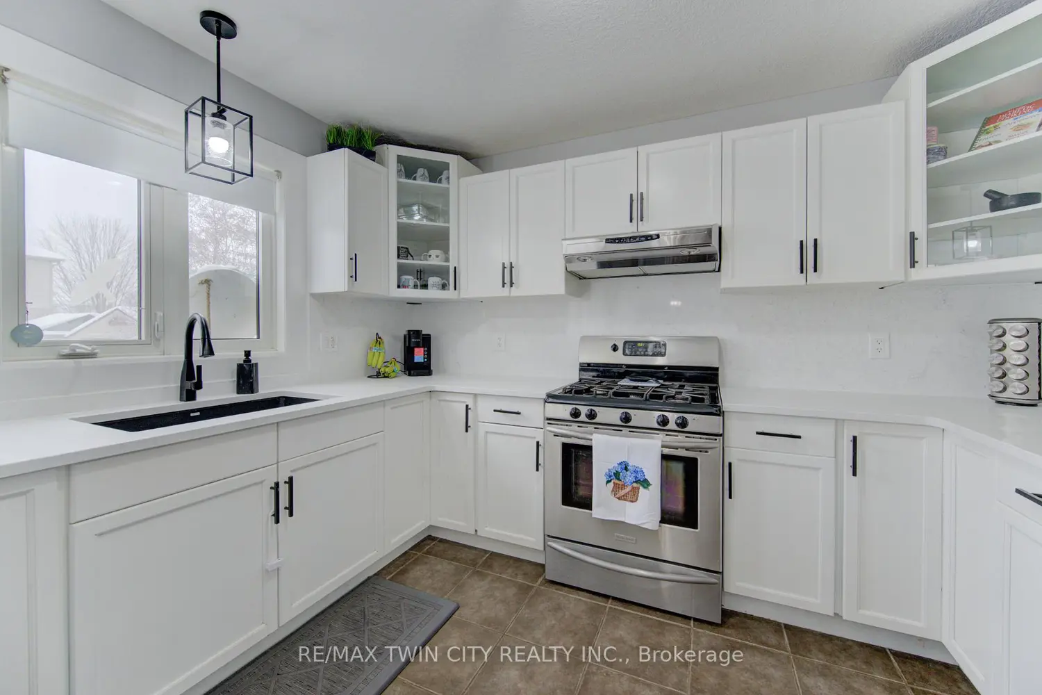 Additional image 9 of 21 West Tree Drive