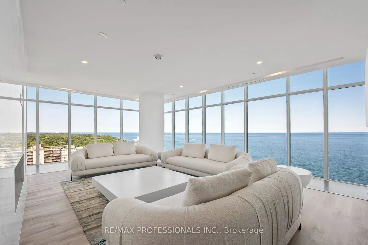 Additional image 17 of 370 Martha Street 802