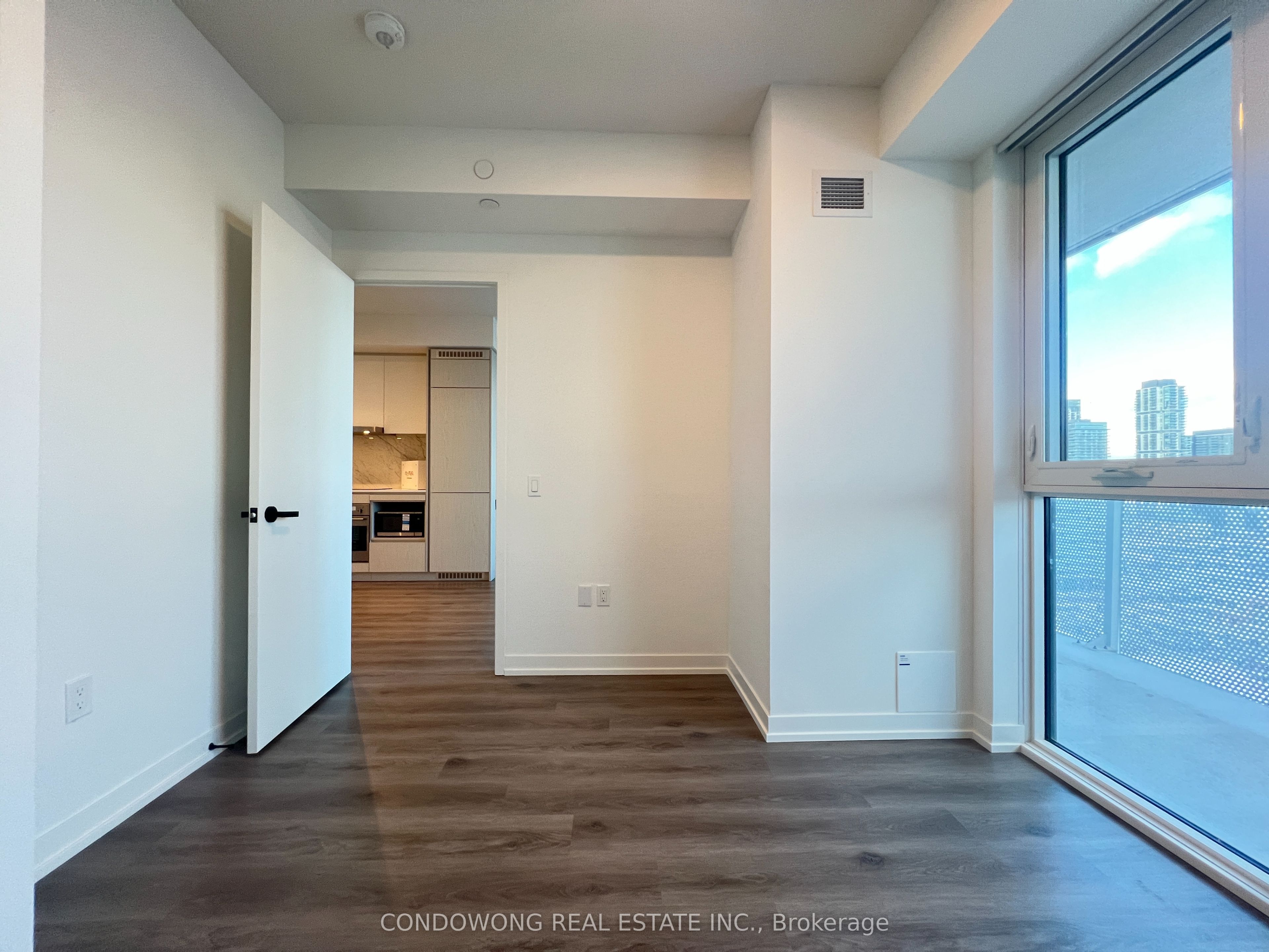 Additional image 5 of 2607-28 Interchange Way, Vaughan, ON, L4K 0P8