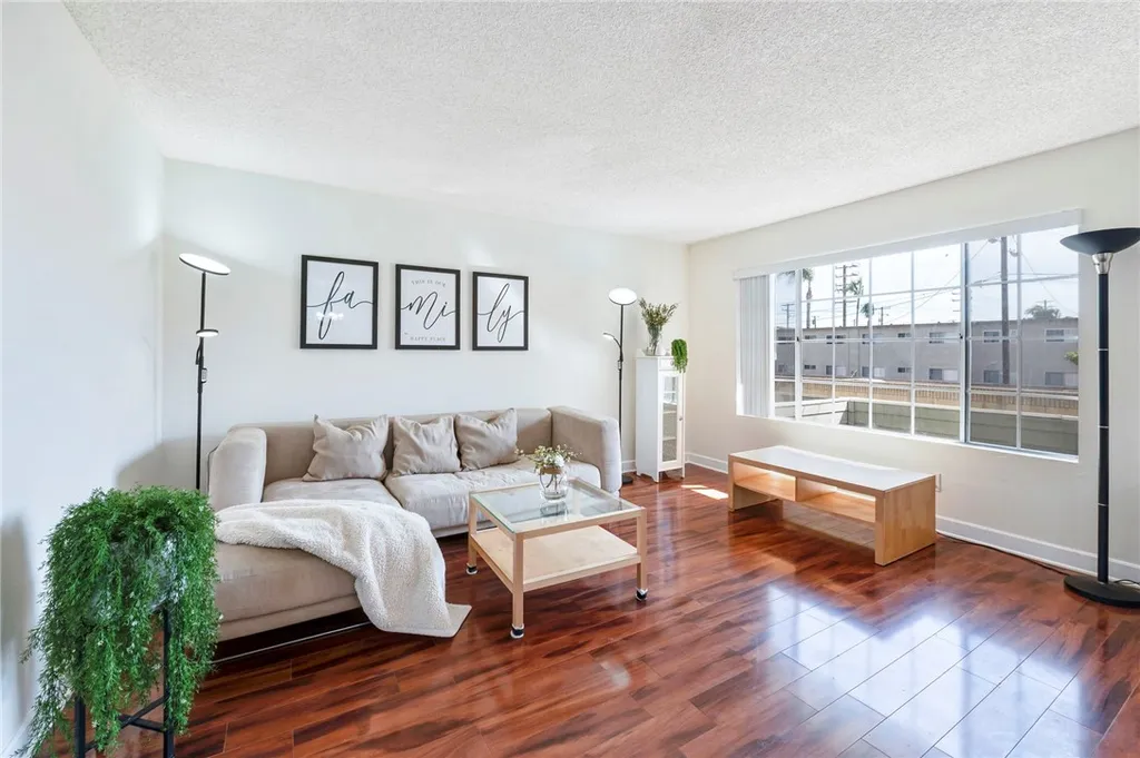 Additional image 8 of 16331 Cornuta Avenue Unit E, Bellflower, CA 90706