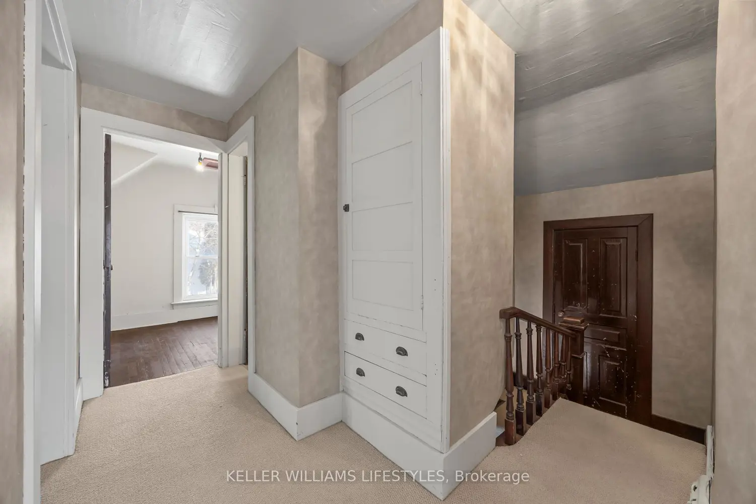 Additional image 10 of 136 Queen Street