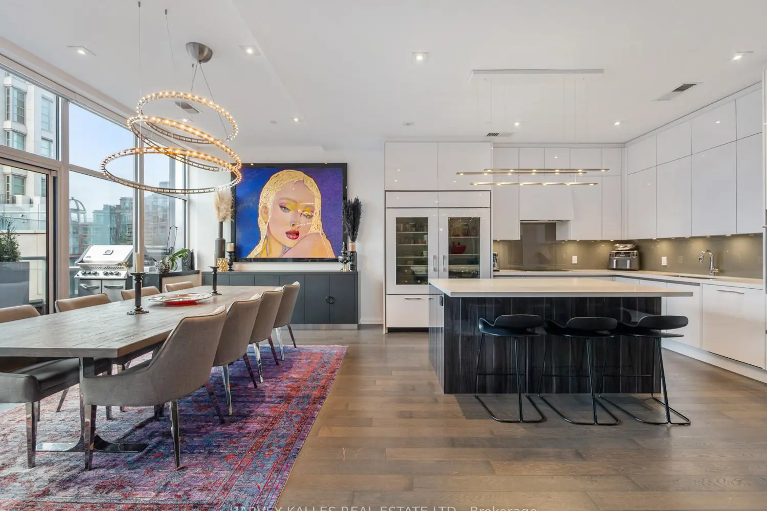 155 Yorkville Avenue 303