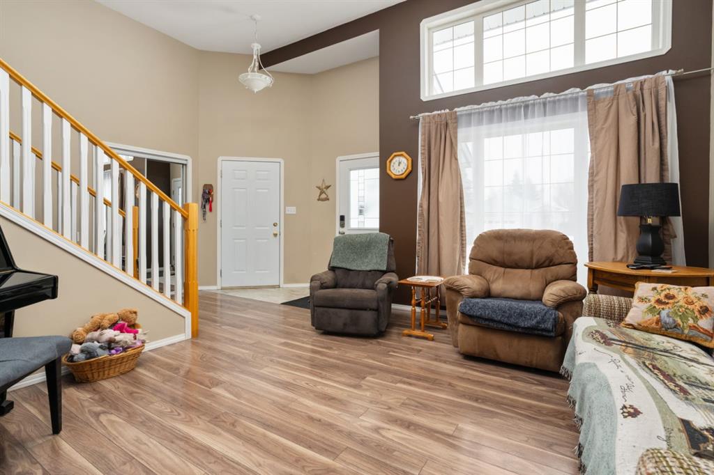 Additional image 3 of 132 Edgewood Close, Camrose, AB, T4V 4N9