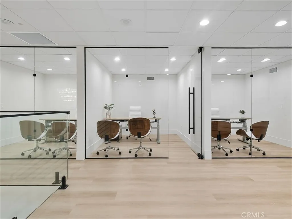 Additional image 46 of 1240 N Jefferson St, Anaheim, CA 92807