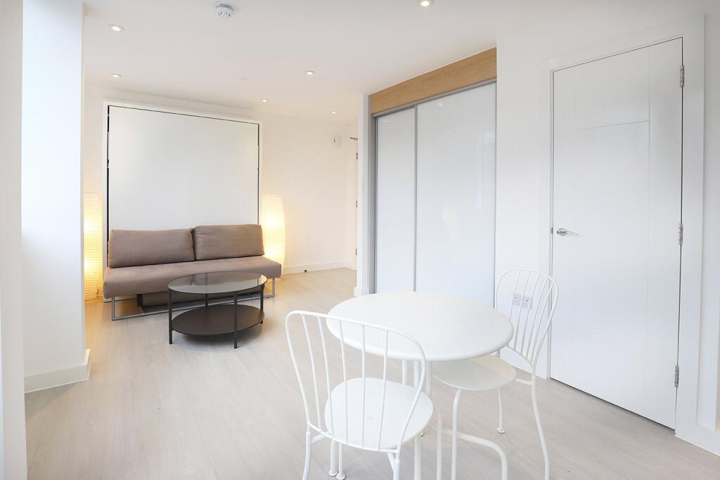 Additional image 5 of Nellis Hall, Newsom Place, St. Albans, Hertfordshire, AL1